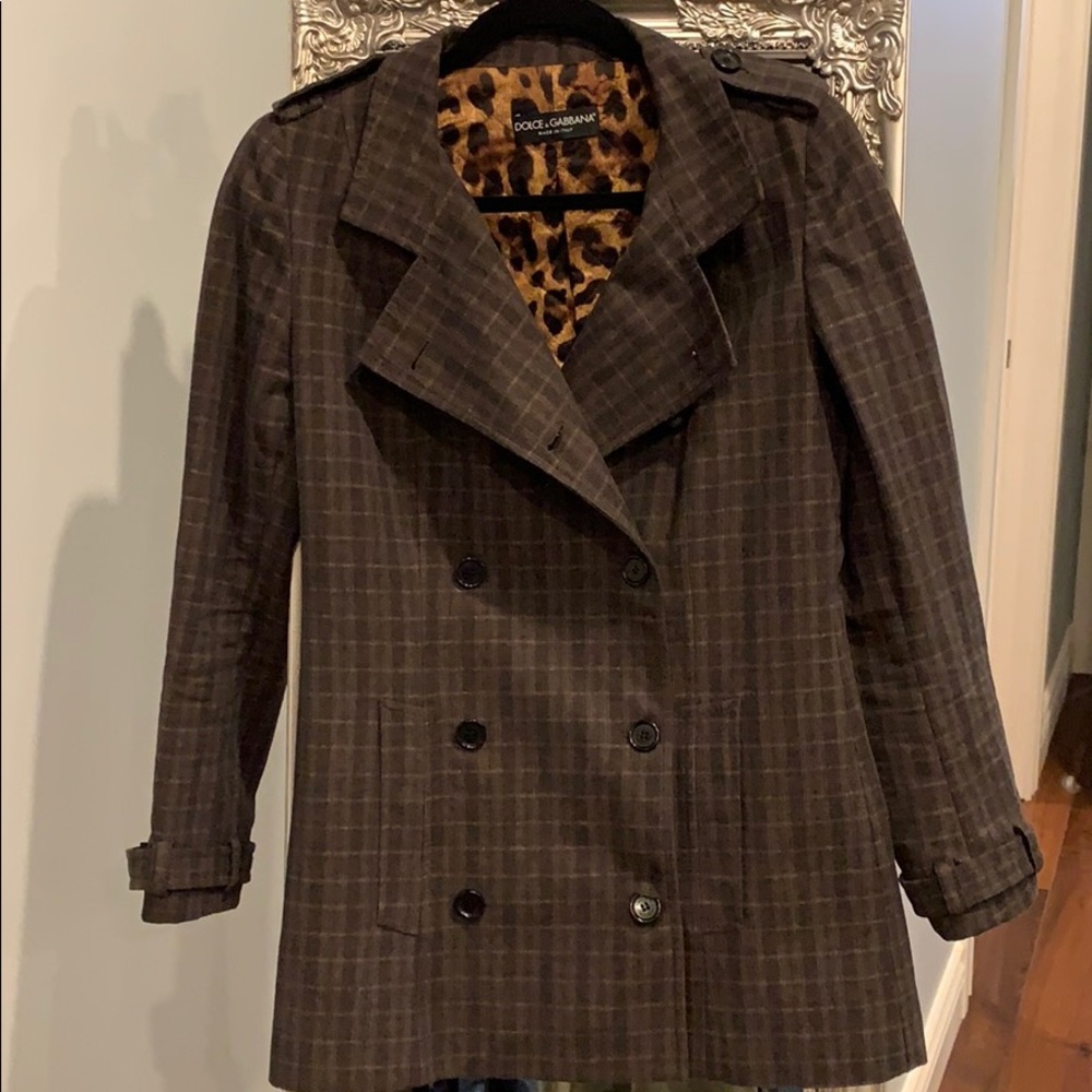 Staffing coat